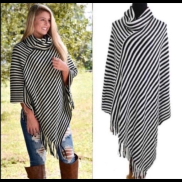 OS-MUST HAVE FOR FALL!!  PONCHO WITH TASSLE HEM! - Picture 2 of 3
